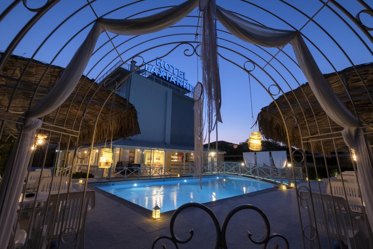 Hotel Taxiarhis Loutra Killinis Exteriér fotografie